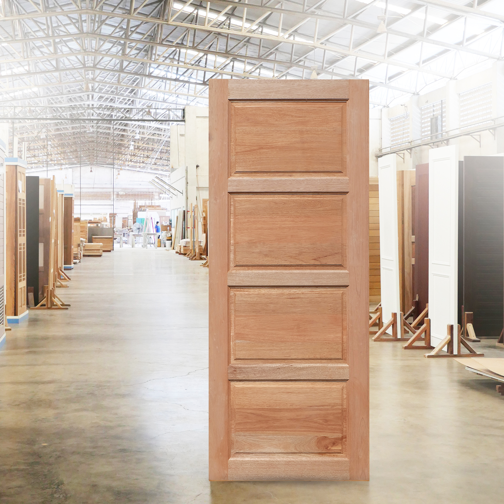 ประตูไม้สยาแดง KW005 80x200 รูปจริง